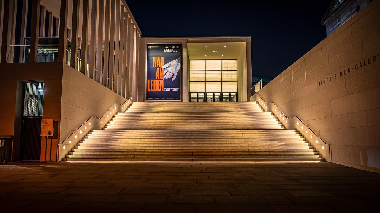 Les Meilleurs Outils pour Analyser l'Art Contemporain